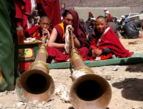 monaci tibetani